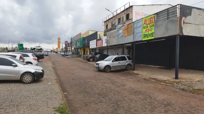 Alugo Loja Frente BR 040 Área 414 m² Lado Primavia e Shopping Sul Valparaíso GO