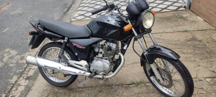 Vendo ou troco Titan 150 ESD 2008