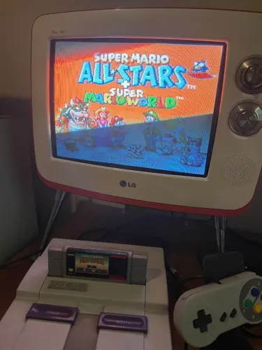 Super Nintendo Fat + 2 jogos + Everdrive