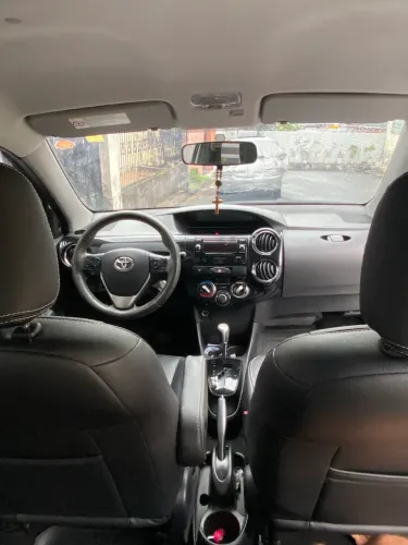 Toyota Etios 1.5 Automático 2017