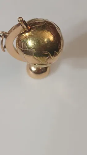 Pingente em ouro rose e amarelo modelo globo terrestre vintage 