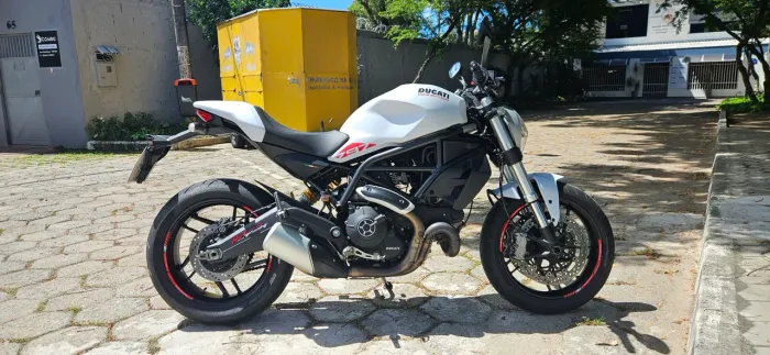 Ducati Monster 797 2019/2019 - ÚNICO DONO - 5800 km