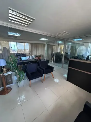 Vendo ou alugo Sala Comercial Cobertura 126m², em Lagoa Nova, no Polo Jurídico de Natal