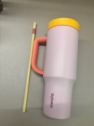 Copo Térmico Owala com Canudo - Academia e Exercícios
