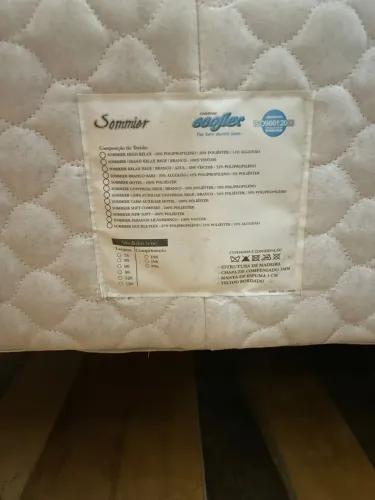 Cama box com colchão novo 