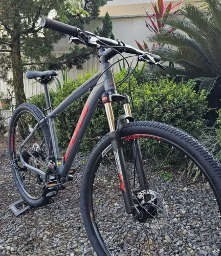 Bicicleta Oggi Hacker Sport 21V - Nova