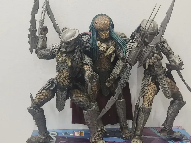 Action Figures dos Predadores da McFarlane Toys.