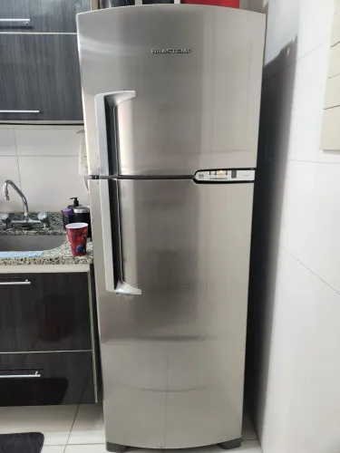 Geladeira Brastemp Frost Free Clean 370L - Ótimo Estado