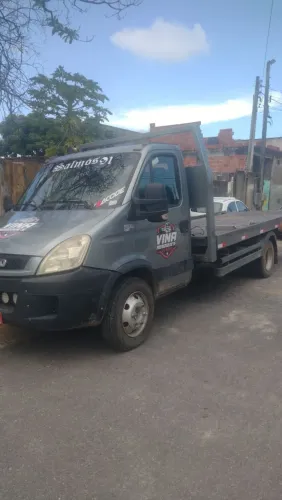 reboque guincho plataforma 24 horas capital e interior 