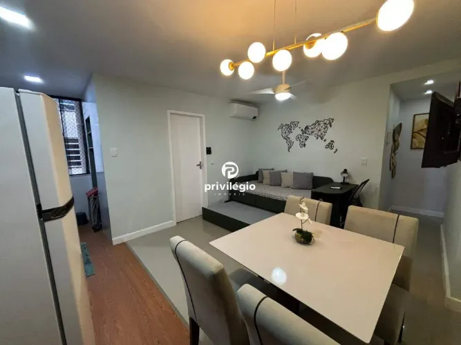 Apartamento à venda 1 quarto e sala reformado no posto 6 de Copacabana