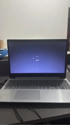 NOTBOOK LENOVO 