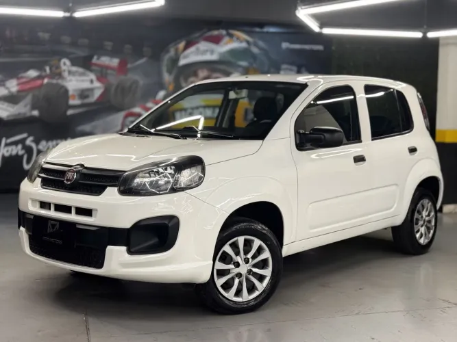 Fiat Uno Attractive 1.0 EVO Fire Flex 8V 5P 2021