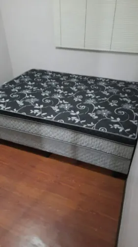 Cama casal conjugada, tamanho tradicional, 3 meses de uso