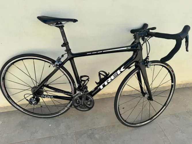 TREK ÉMONDA S4 CARBONO - ULTEGRA 11V - RODAS MAVIC KSYRIUM ELITE