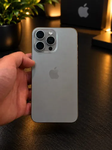 iPhone 15 pro Max 256gb