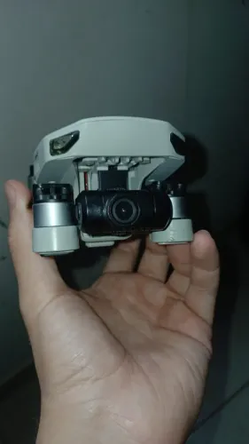 DRONE 5G , MARCA KFPAN  102, SENSOR DE OBSTACULOS, GIMBAL DE 2  EIXOS , 3 BATERIAS.