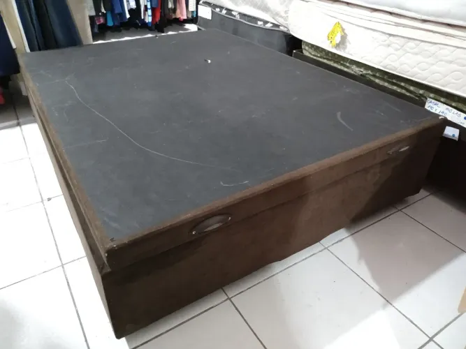 Cama box Baú para Casal 
