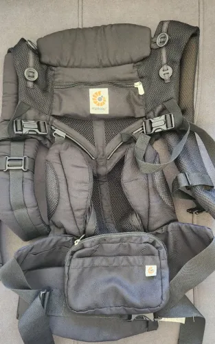 Canguru Ergobaby Omni 360