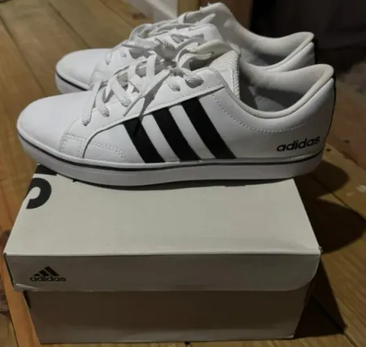Tênis adidas VS Pace 2.0