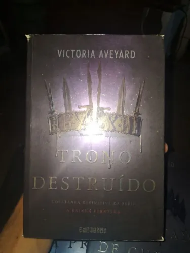 O Trono Destruído (Livro)