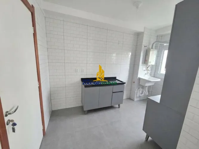 Apartamento com 2 dormitórios para alugar, 43 m² por R$ 2.414,00/mês - Cocaia - Guarulhos/