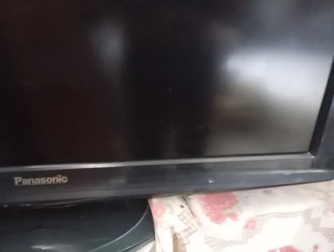 Venda de um televisão LCD 32"