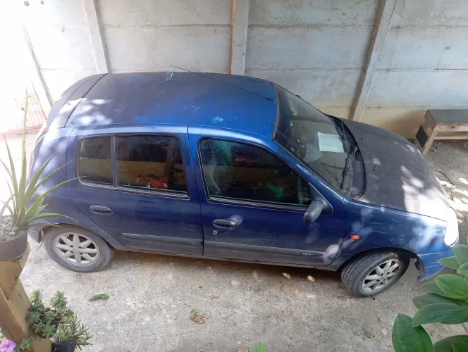 Vende se clio