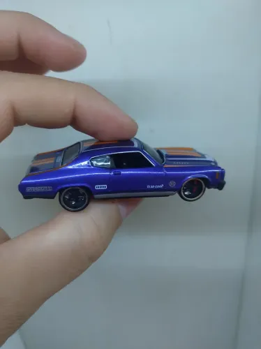 Carrinho Metal Candide Muscle Roxo 1:64 Loose Novo