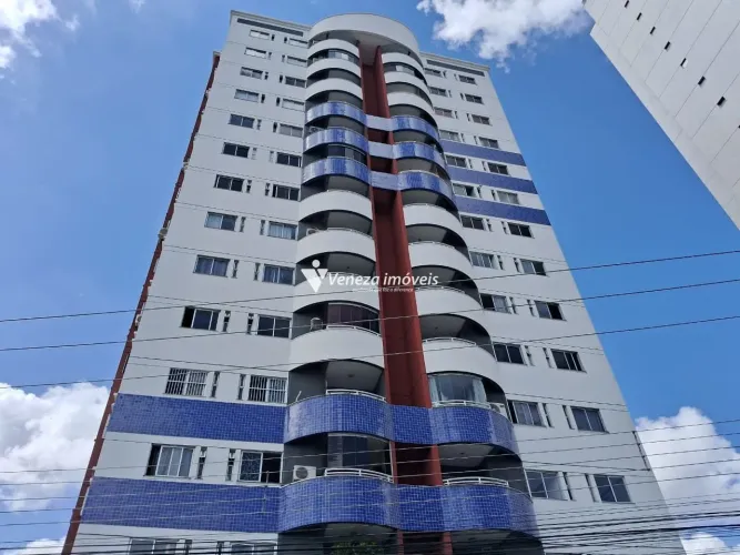 Apartamento no Edifício Piazza di Spagna para aluguel