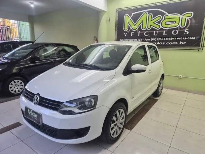 Volkswagen Fox 1.0 MI Total Flex 8V 5P 2011