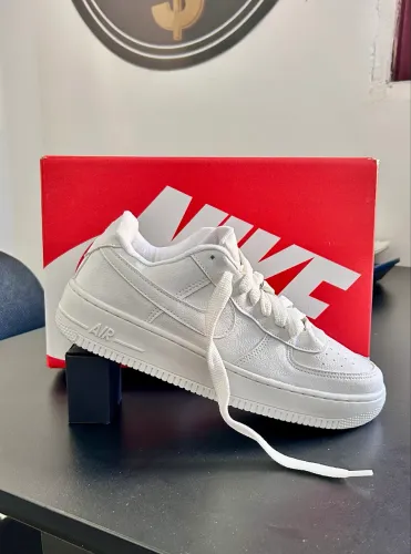 Tênis Nike air force N40 novo!