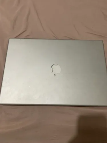 MacBook Pro 17 2008 sucata no estado
