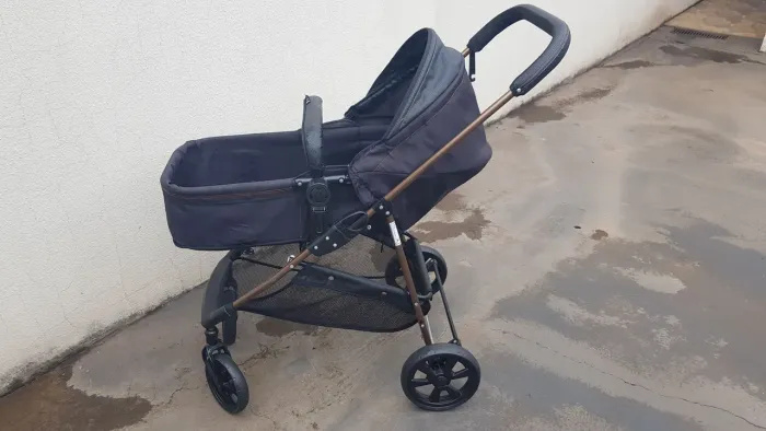 Carrinho de bebê galzerano + conforto