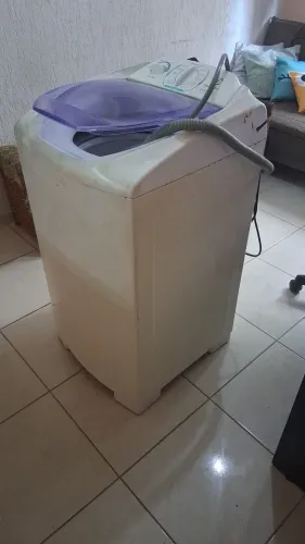 VENDO MÁQUINA ELETROLUX