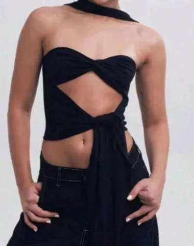 Blusa cropped feminina preta