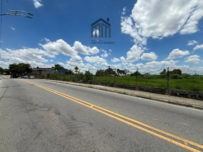 Área para aluguel e venda com 7100 metros quadrados em Jardim Maria Judite - Itapevi - SP