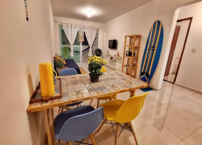 Alugo excelente apartamento em Intermares a 150m do mar, 03 quartos, R$ 2.800,00 Cond.Incl