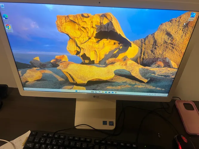 Computador LG All in One 22V280