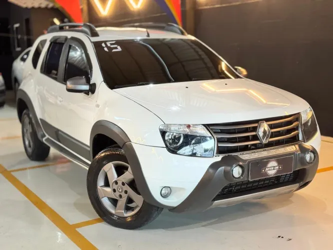 Renault Duster Dynamique 2.0 Hi-flex 16V Aut. 2015