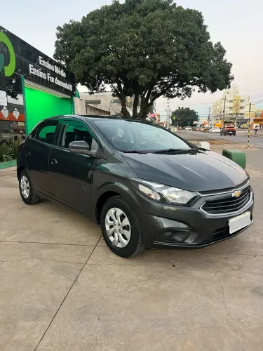 Chevrolet Onix Hatch LT 1.0 8V Flex Mec. 4P 2019