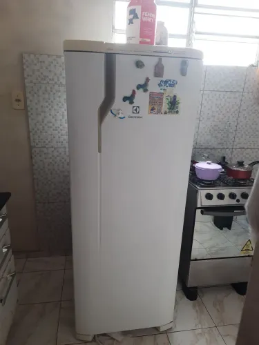 Geladeira eletrolux 