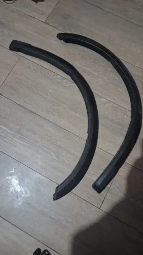 Par de Moldura original dianteira uno 1.6R 1993