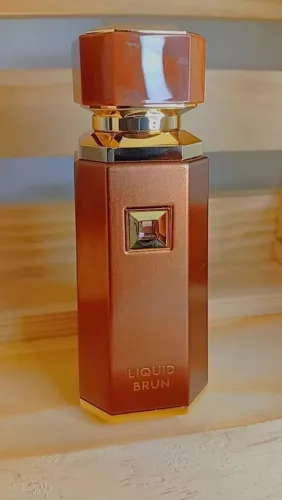 Líquid brun