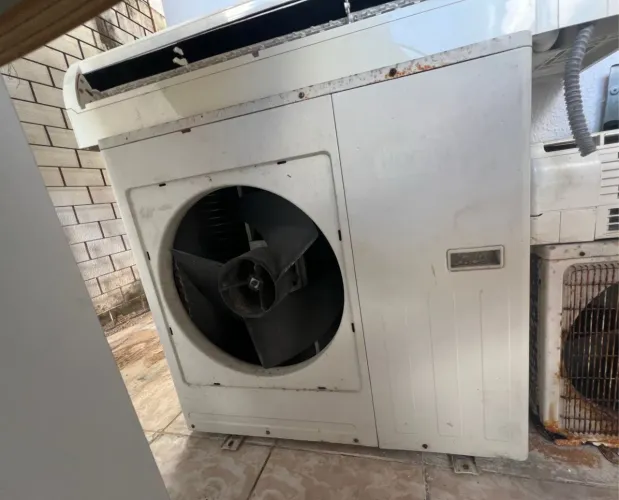 Ar-Condicionado Split 30.000 BTUs Frio 220V - Komeco Princess - Kos 30Fc 3Lx