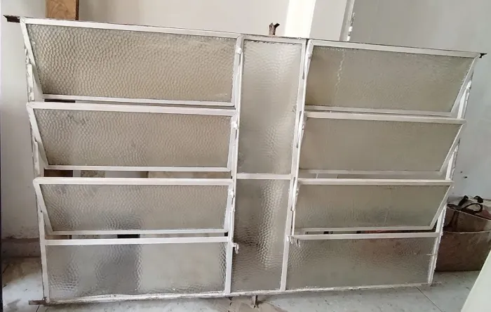 DUPLO Basculante 100x160 c/ Vidro Privativo