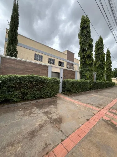 Casa Comercial à venda no Jardim Presidente de 320,00m².