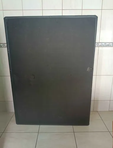 Vendo Base de Cama Usada 