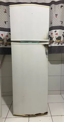 GELADEIRA GELA MUITO