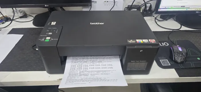 Impressora multifuncional Brother t420w seminova