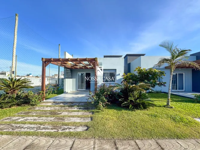 Casa à venda em condomínio fechado com exclusividade!